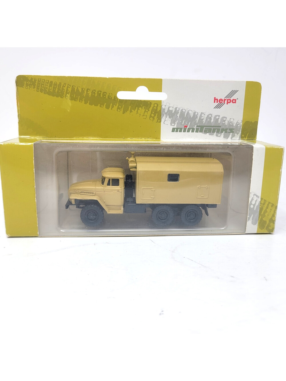 Herpa Minitanks 744324 Ural 4320 Command Post Truck Soviet Army Afghanistan 1:87